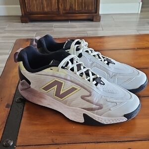 WIDE New Balance Pickleball shoes 2E Wide